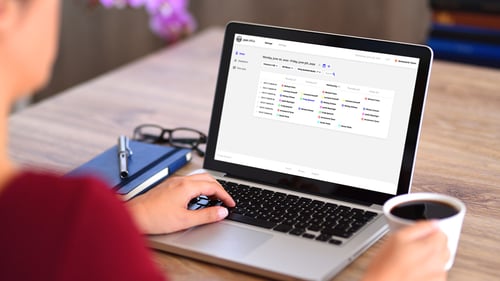 Schedule shifts and manage desk bookings from your desktop